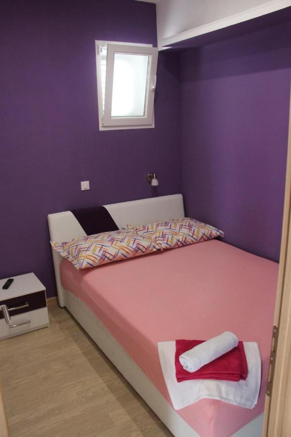 Apartmani NiMa Tucepi Bagian luar foto